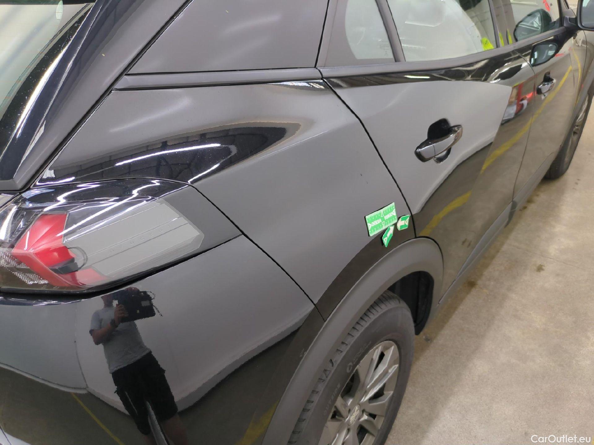  Peugeot  2008  Active Pack 1.2 PureTech 130CV BVA8 E6d #16
