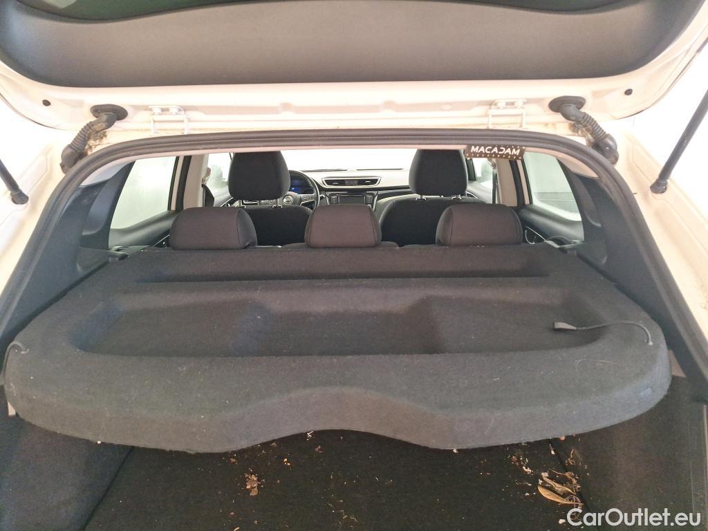  Nissan  Qashqai NISSAN  / 2017 / 5P / Crossover 1.5 DCI 115 Business Edition #20