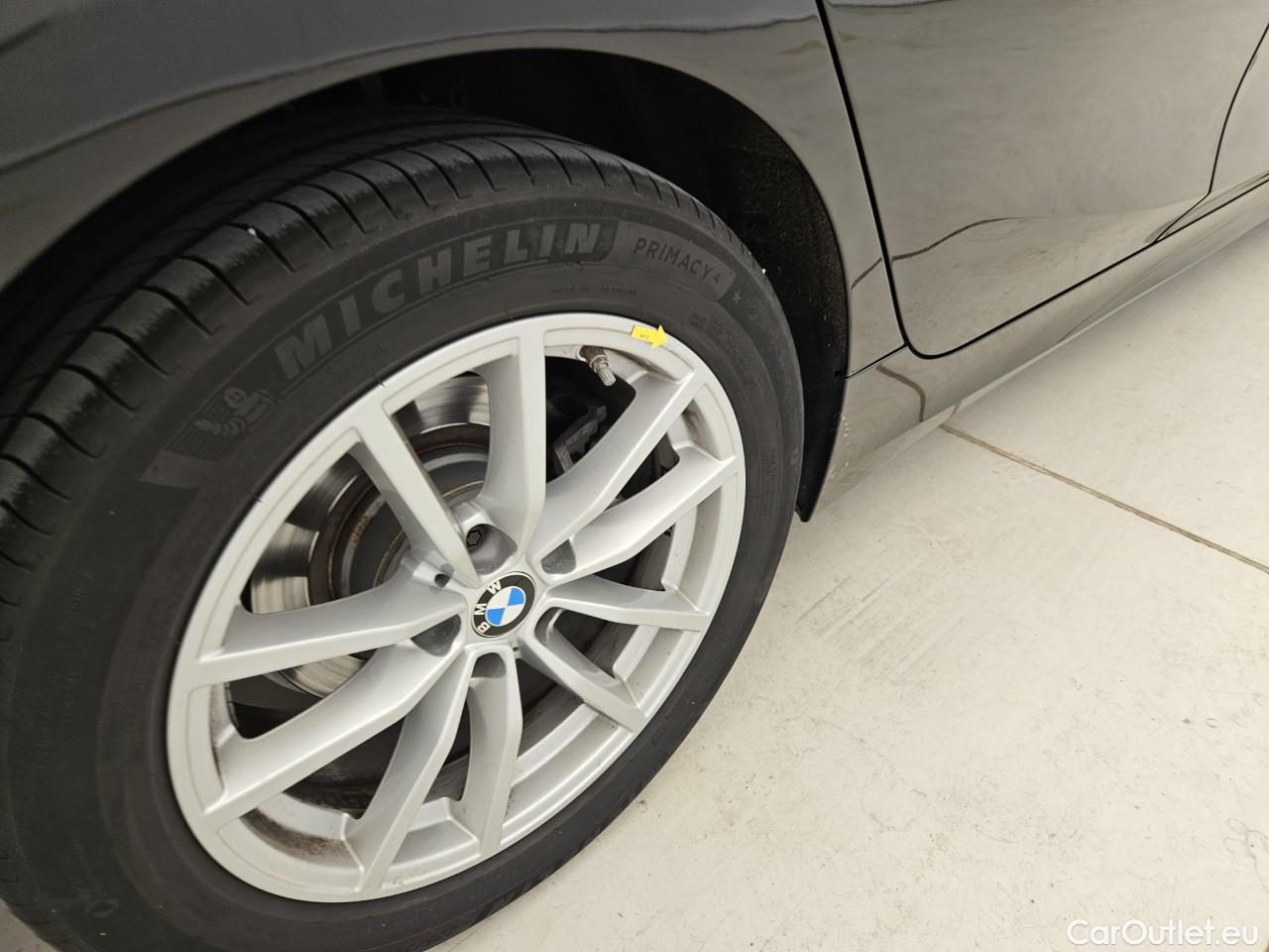  Bmw  Serie 3 2.0 320i xDrive AT 184HP #23