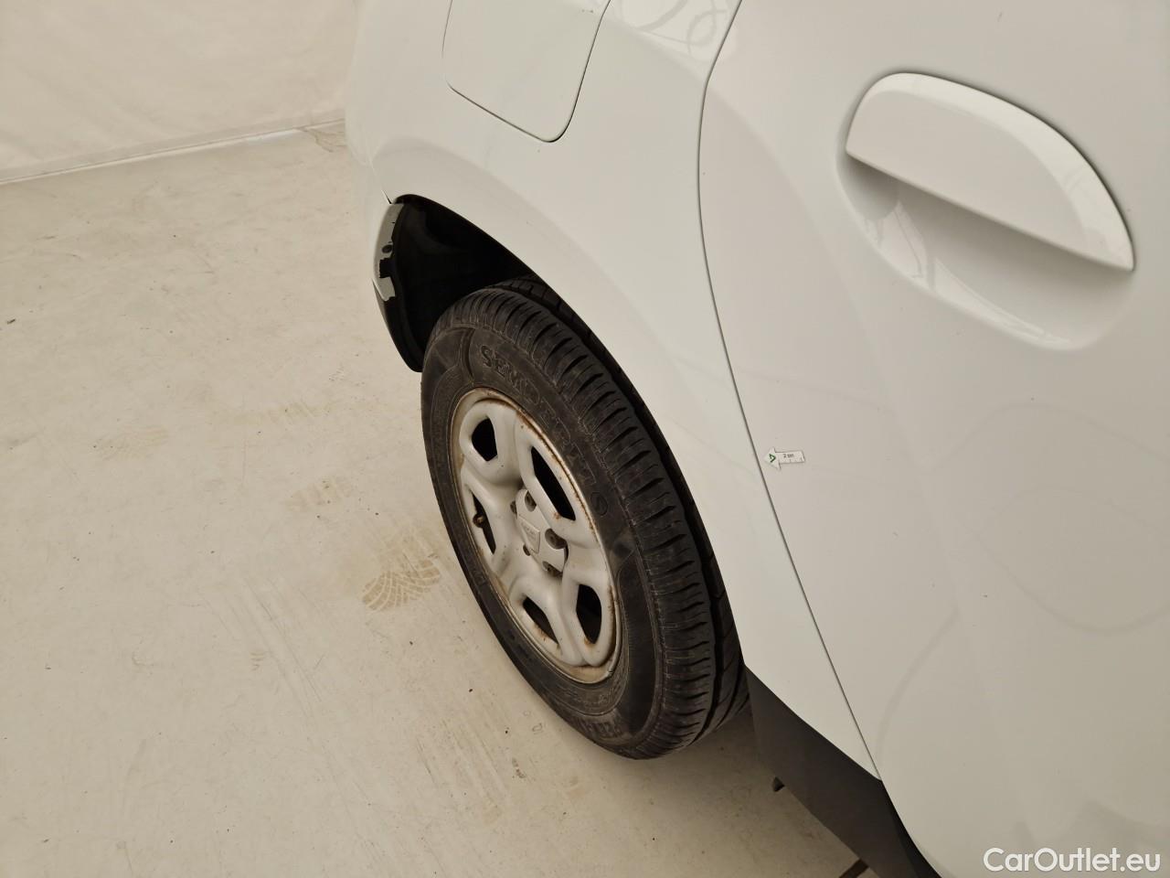  Dacia  Duster 1.5 Blue dCi 115CP Comfort 4WD #22
