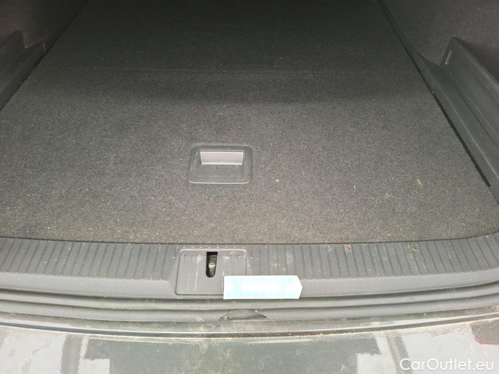  Volkswagen  Passat  Break Business 2.0 TDI 150CV BVA7 E6d #17