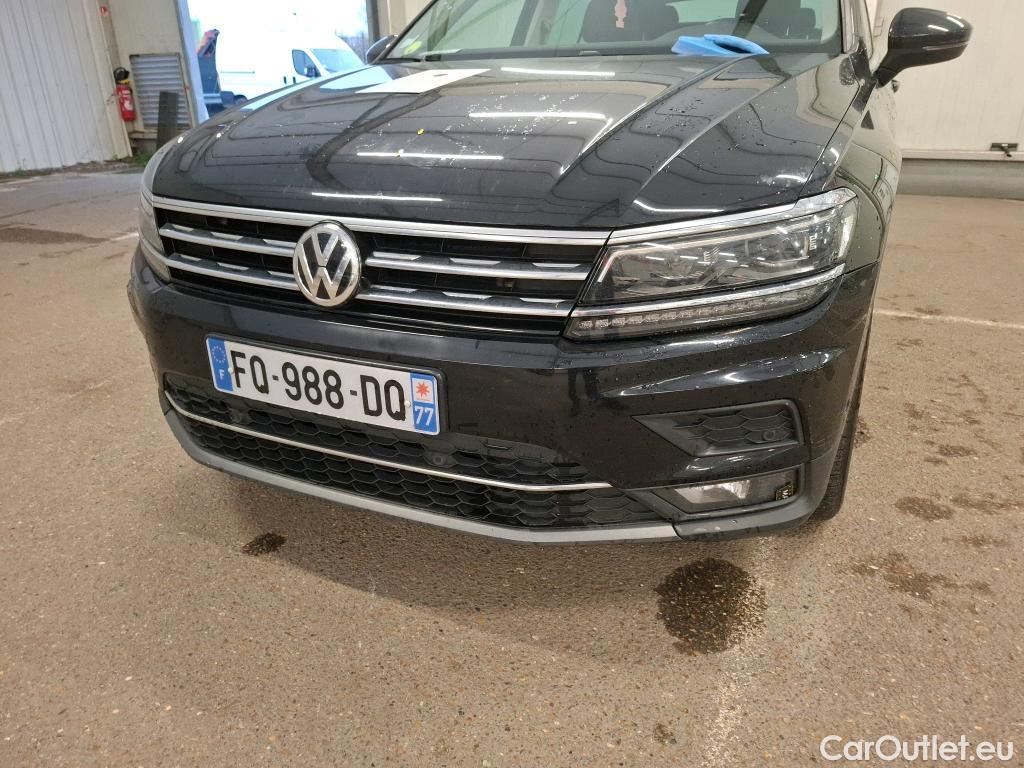  Volkswagen  Tiguan VOLKSWAGEN  / 2016 / 5P / SUV 2.0 TDI 150 DSG7 Carat #34