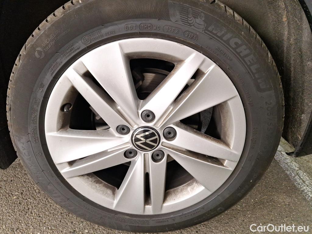  Volkswagen  Golf  VOLKSWAGEN / 2020 / 5P / Berline 2.0 TDI SCR 115 BVM6 Life Busi #14