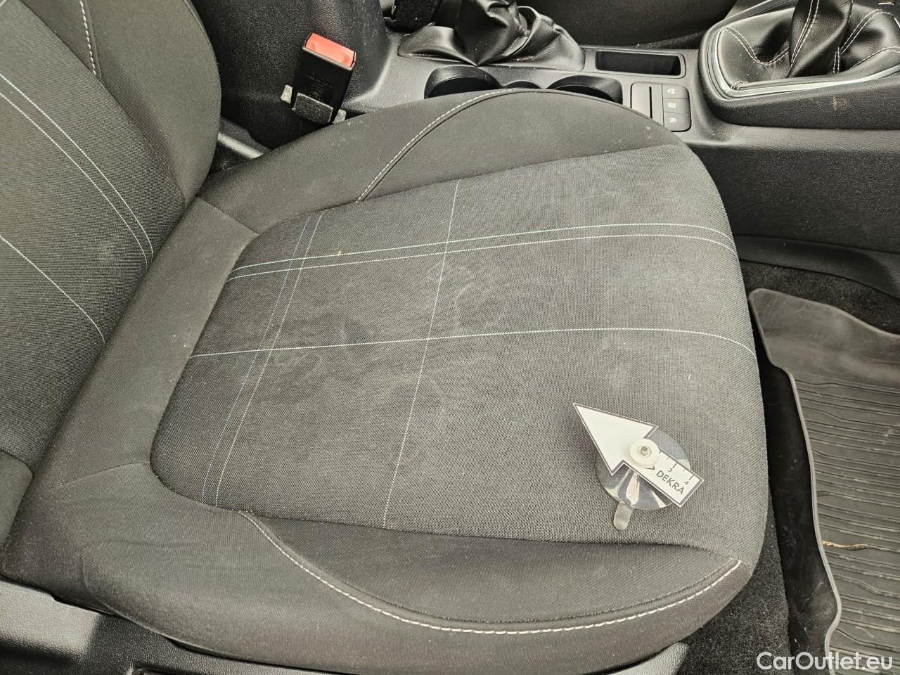  Ford  Fiesta 1.5 TDCi 85CP Trend Connected #48