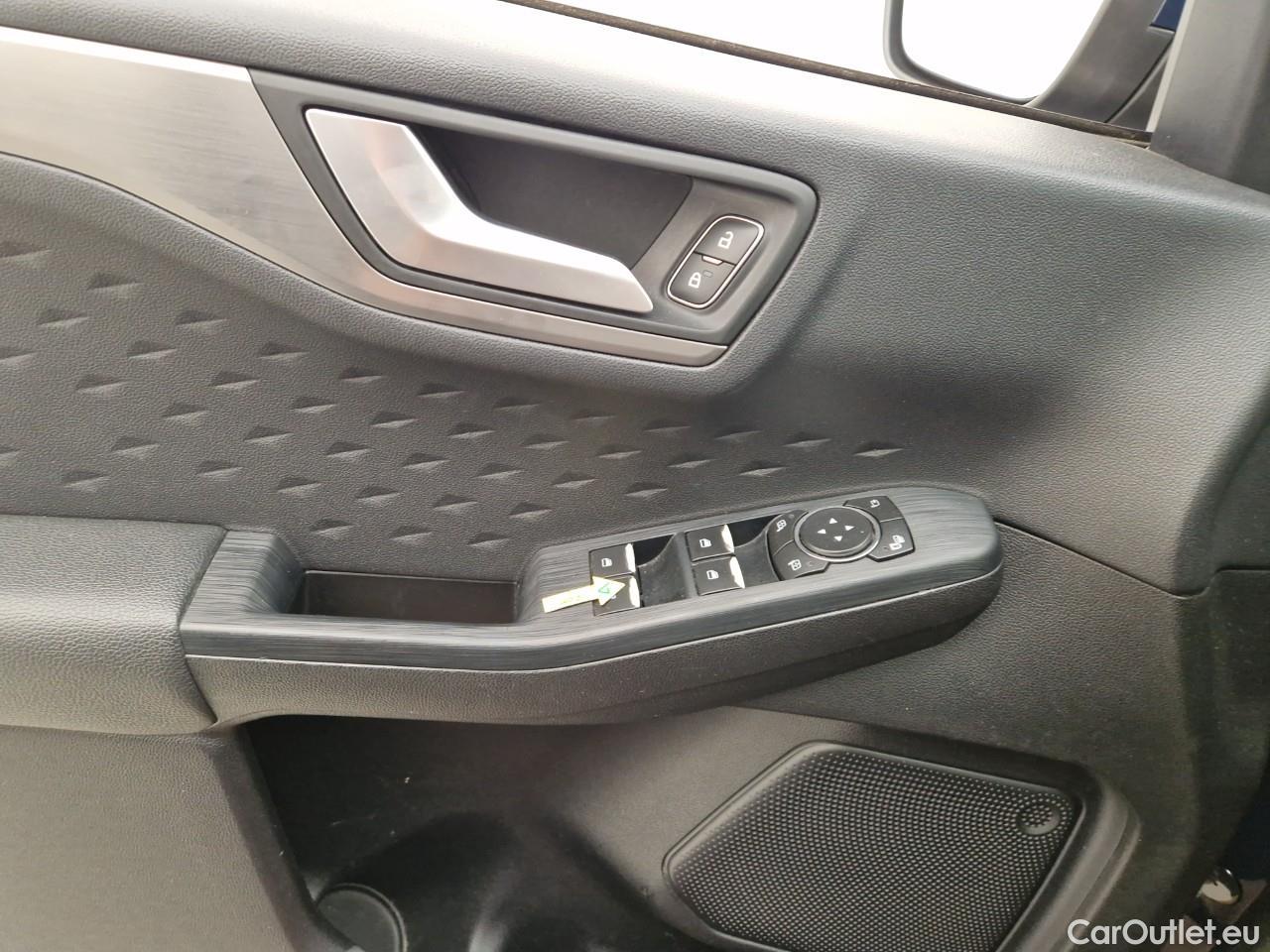  Ford  Kuga 2.0 EcoBlue 190CP Titanium A8 AWD #49