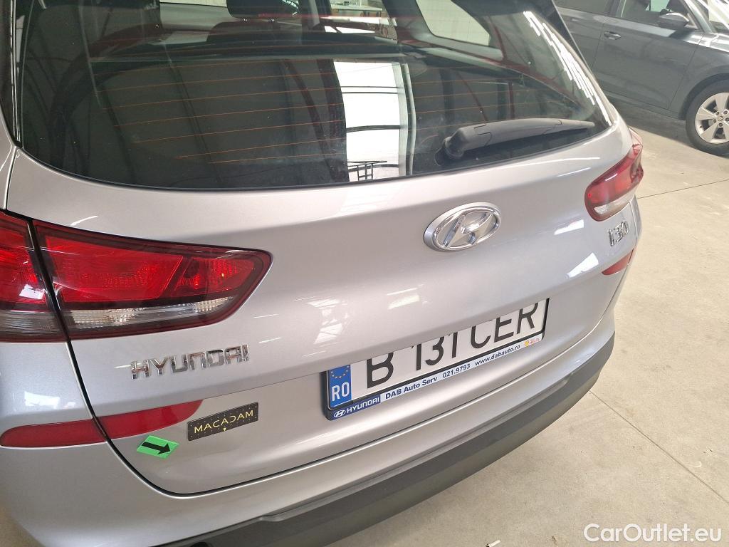  Hyundai  i30 1.5 110CP Comfort #7