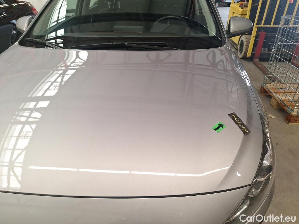  Hyundai  i30 1.5 110CP Comfort #3
