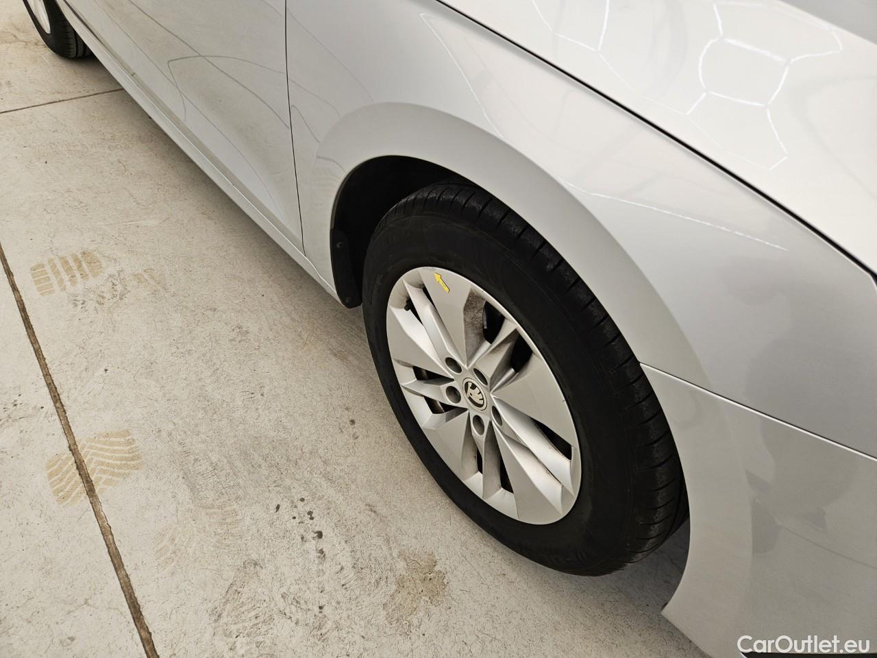  Skoda  Octavia 2.0 TDI 115CP Ambition #14