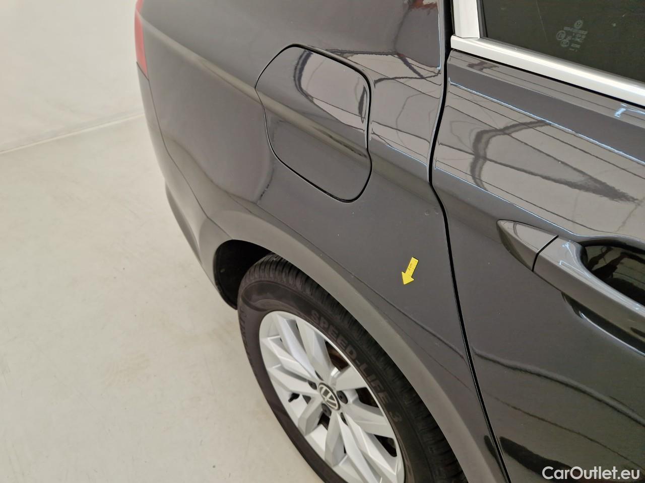  Volkswagen  Passat Comfortline 2.0 TDI DSG 150 CP #19