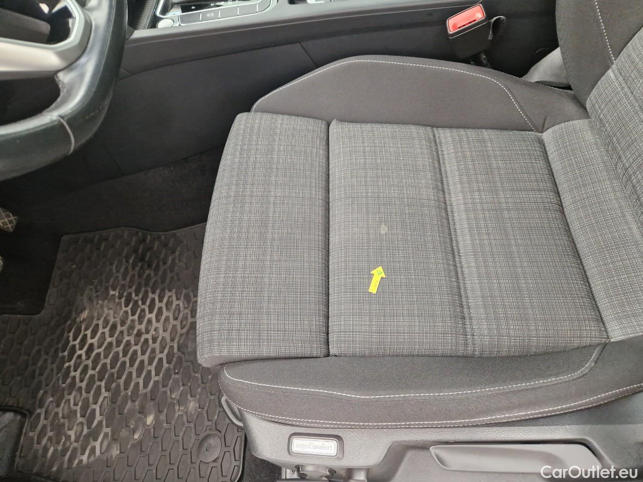 Volkswagen  Passat Comfortline 2.0 TDI DSG 150 CP #19