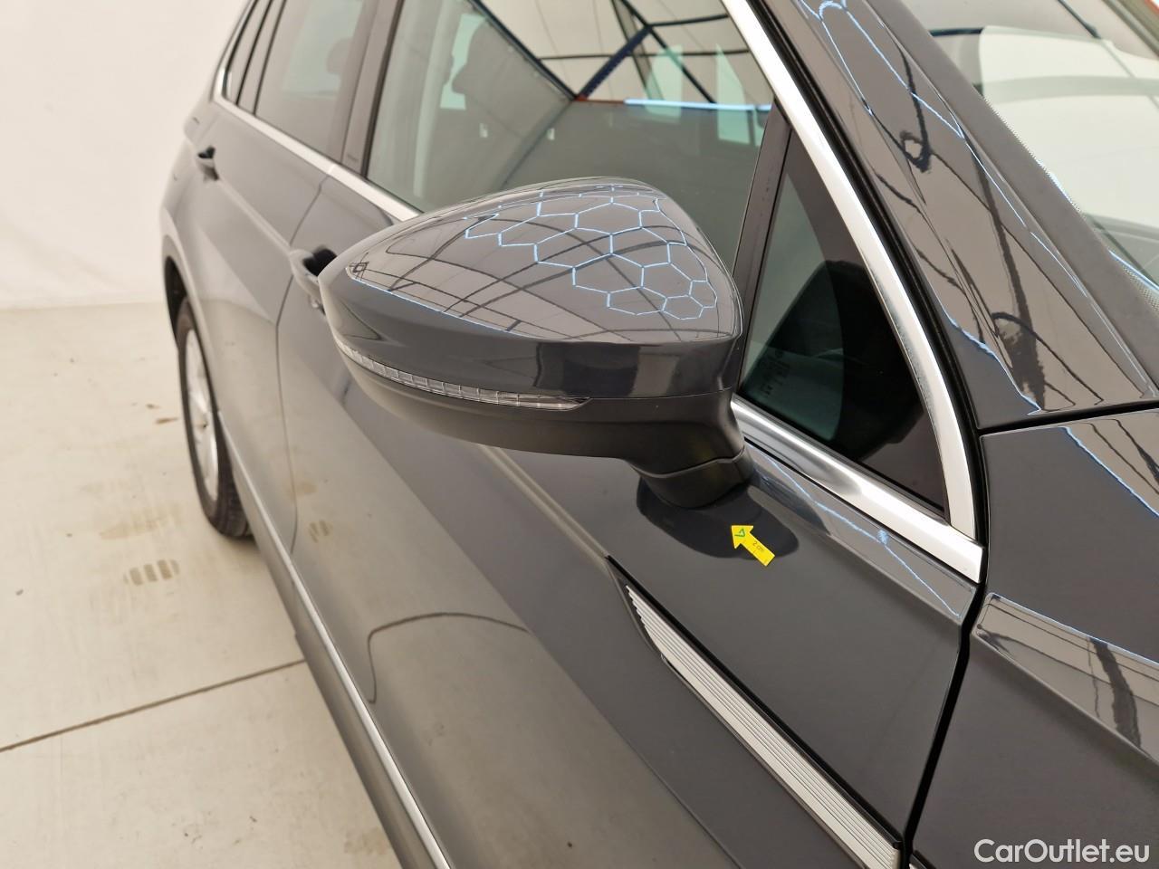  Volkswagen  Tiguan Elegance 2.0 TSI 190CP DSG 4Motion #26