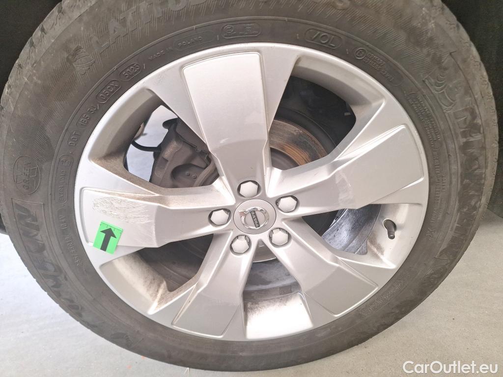  Volvo  XC 40 1.5 T3 163CP Momentum Pro AT #7