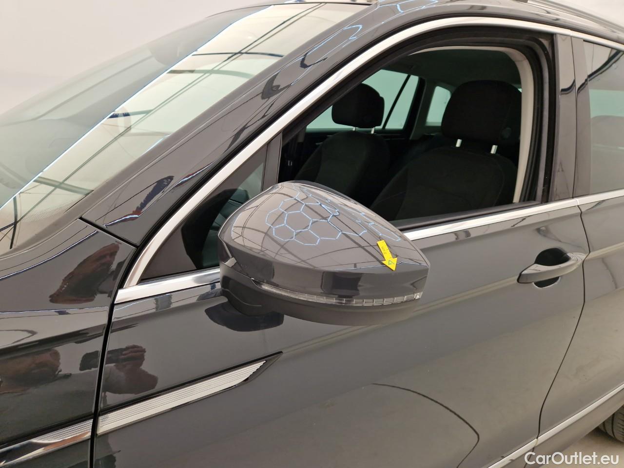  Volkswagen  Tiguan Elegance 2.0 TSI 190CP DSG 4Motion #6
