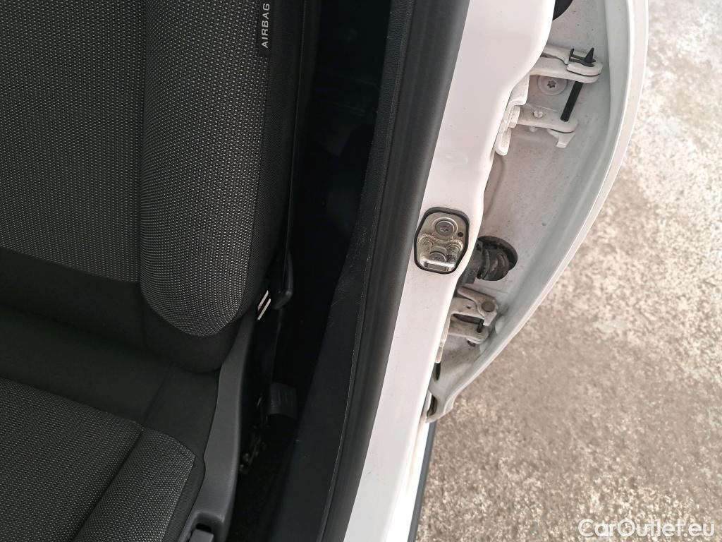  Citroen  C3  Société Feel Business R 1.2 PureTech 80CV BVM5 E6d #6