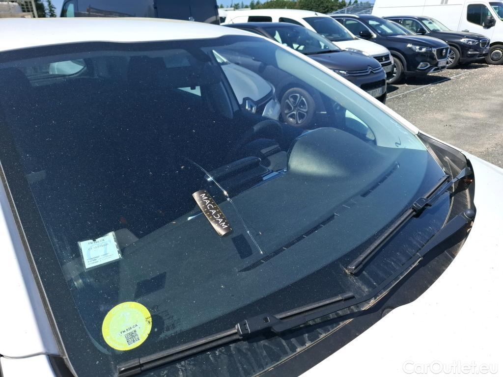  Peugeot  208  Affaire Premium Pack 1.5 HDi 100CV BVM5 E6dT #8