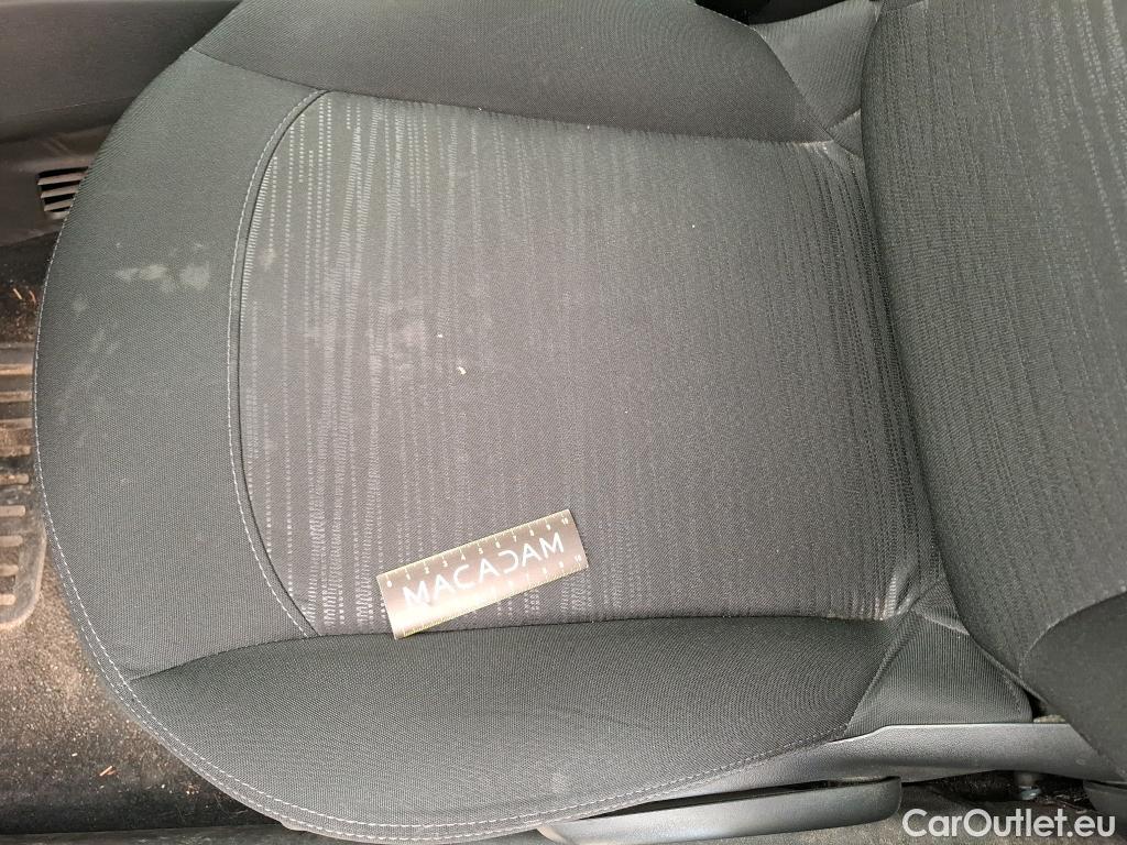  Peugeot  208  Affaire Premium 1.5 HDi 100CV BVM5 E6dT #21