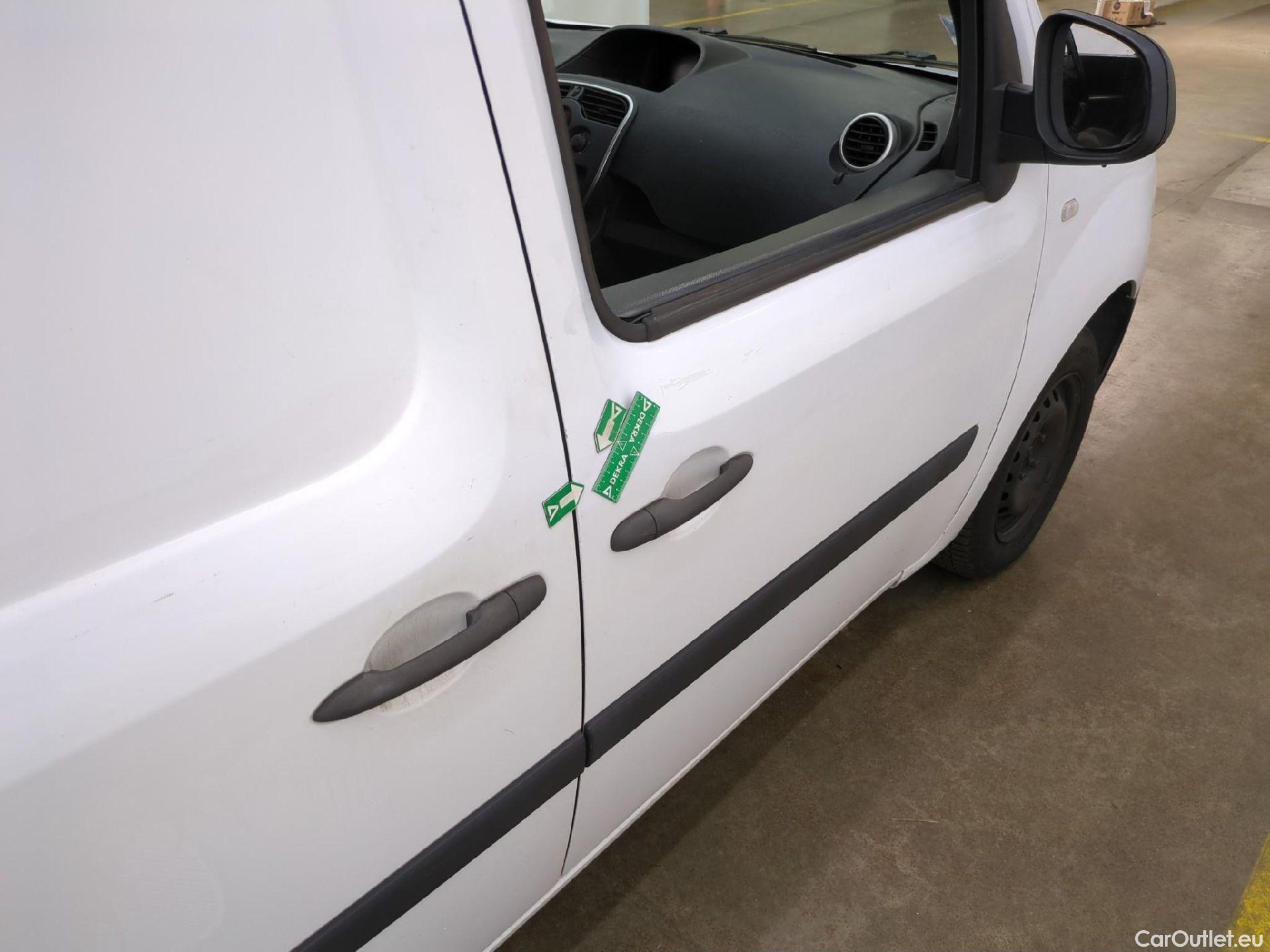  Renault  Kangoo  Express Extra (Série Spéciale) 1.5 dCi 75CV BVM5 E6 #28
