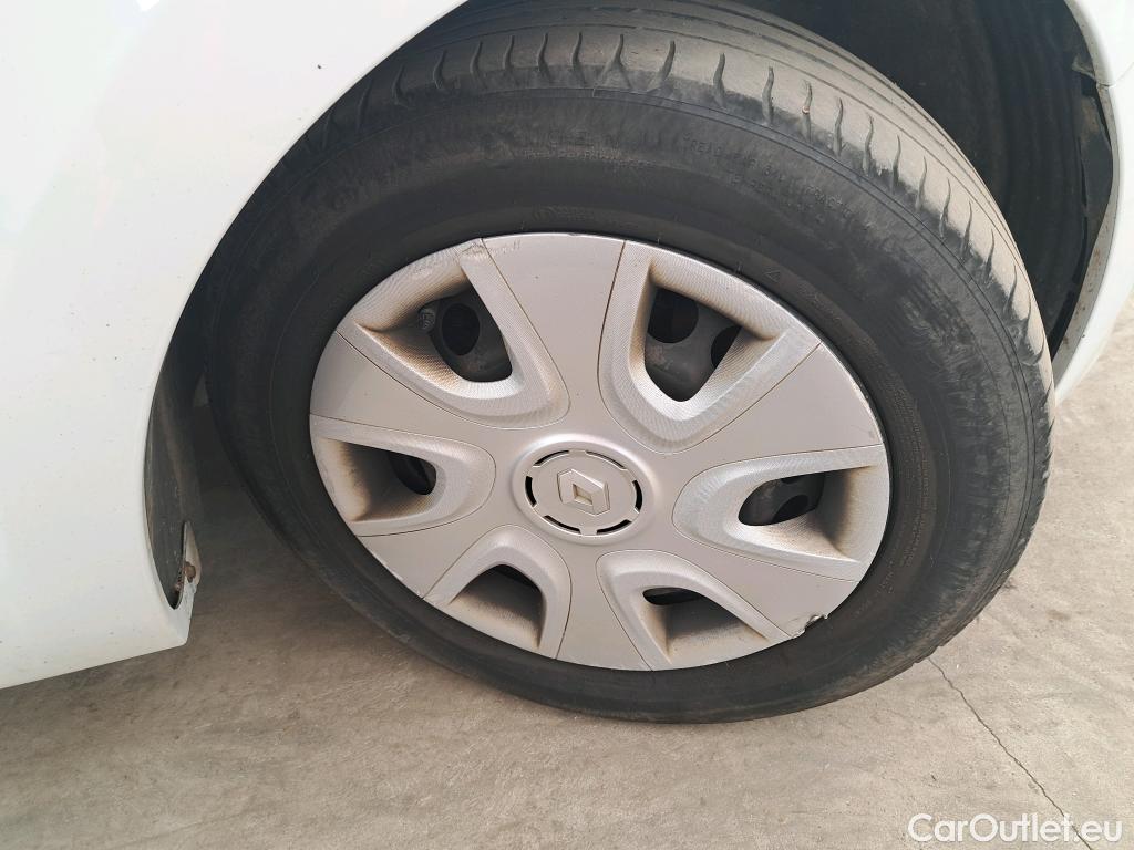  Renault  Clio  IV Air 1.5 dCi 75CV BVM5 E6 #56