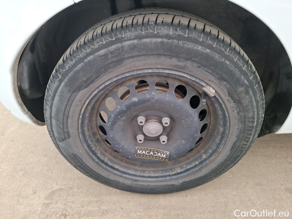  Renault  Clio  IV Air MediaNav 1.5 dCi 90CV BVM5 E6 #21