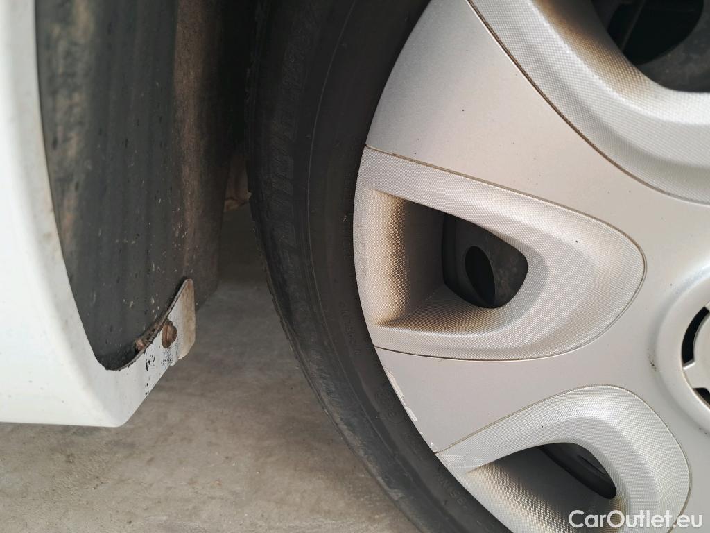  Renault  Clio  IV Air 1.5 dCi 75CV BVM5 E6 #26