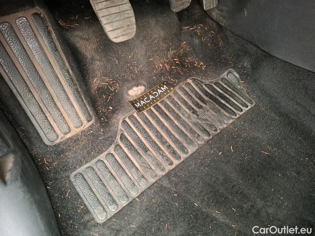  Renault  Clio  IV Air MediaNav 1.5 dCi 90CV BVM5 E6 #6