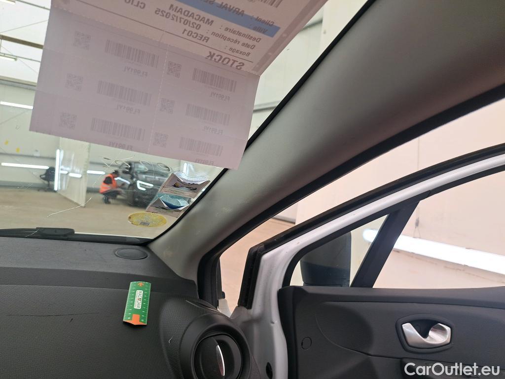  Renault  Clio  IV Air 1.5 dCi 75CV BVM5 E6 #32