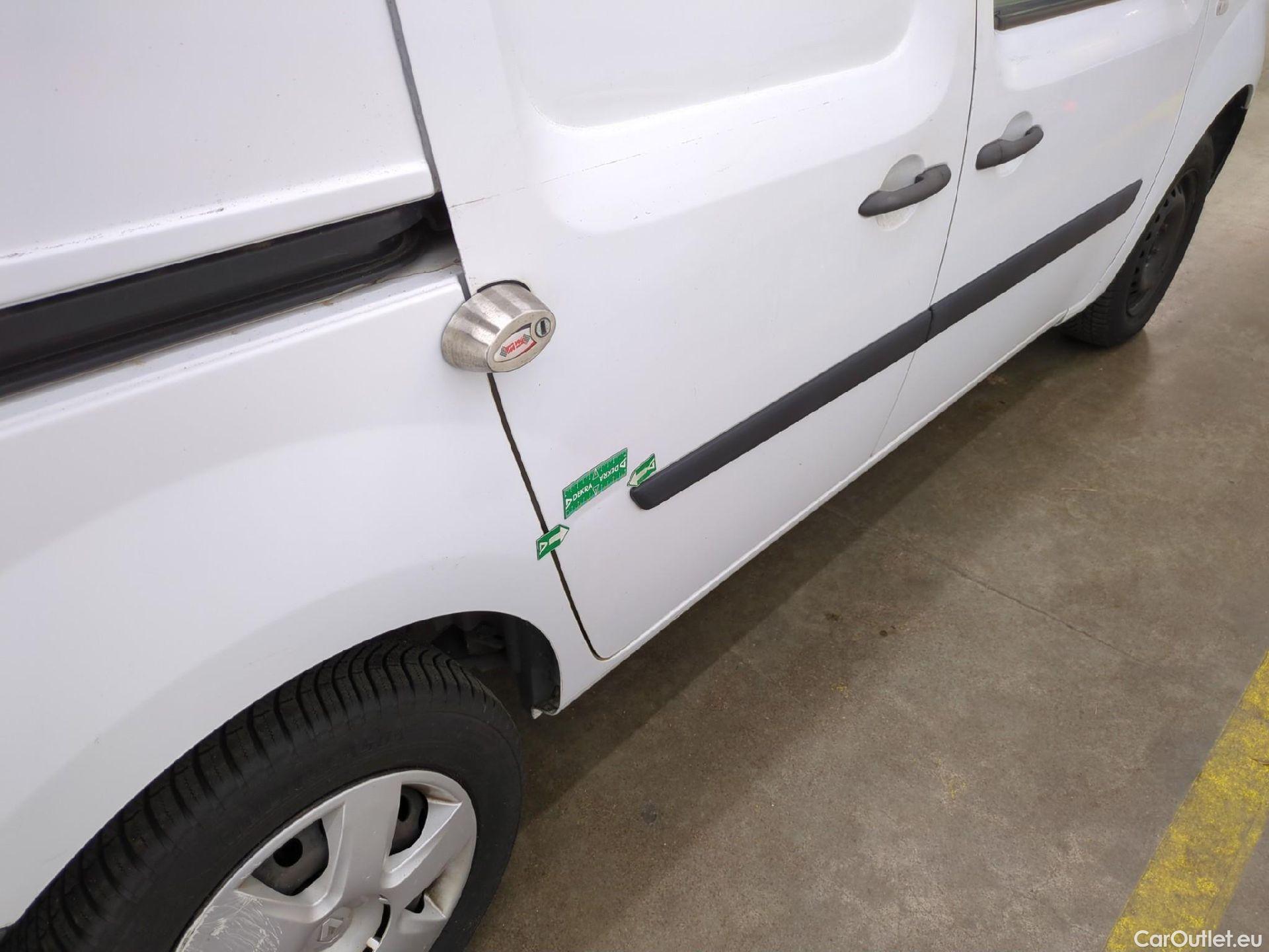  Renault  Kangoo  Express Extra (Série Spéciale) 1.5 dCi 75CV BVM5 E6 #25