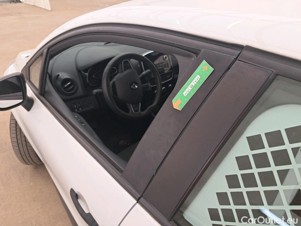 Renault  Clio  IV Air 1.5 dCi 75CV BVM5 E6 #53