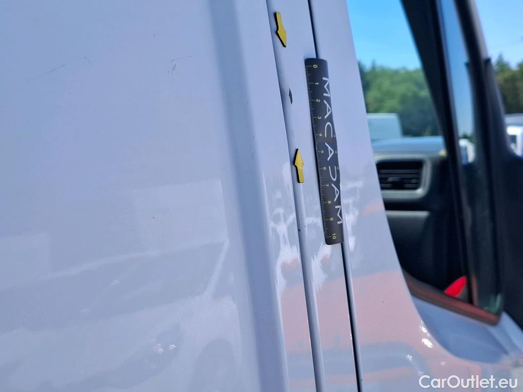  Renault  Master RENAULT  / 2019 / 4P / Fourgon tôlé FG Tr GCF F3300 L2H2 dCi 135 #28