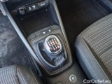  KIA  STONIC KIA  / 2017 / 5P / SUV 1.4 GPL STYLE #93