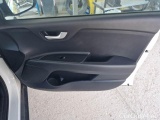  KIA  STONIC KIA  / 2017 / 5P / SUV 1.4 GPL STYLE #109