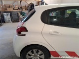  Peugeot  208 PEUGEOT  / 2015 / 5P / BERLINA ACTIVE BLUEHDI 100CV S/S #46