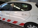  Peugeot  208 PEUGEOT  / 2015 / 5P / BERLINA ACTIVE BLUEHDI 100CV S/S #62