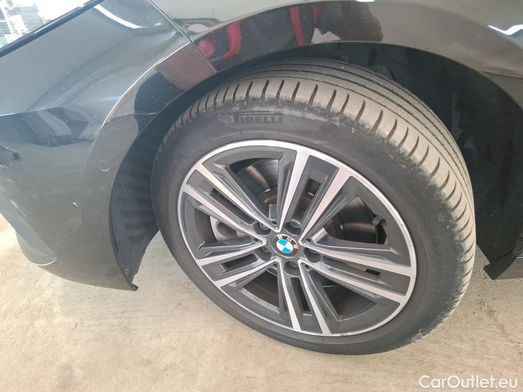  Bmw  Serie 2 BMW Série 2 Gran Coupé / 2019 / 4P / Berline 220D AUTO Business Design #6