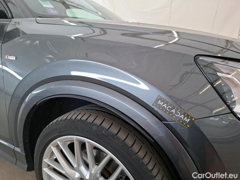  Audi  Q2 AUDI  / 2020 / 5P / SUV 30 TFSI 110 S Line Plus #20