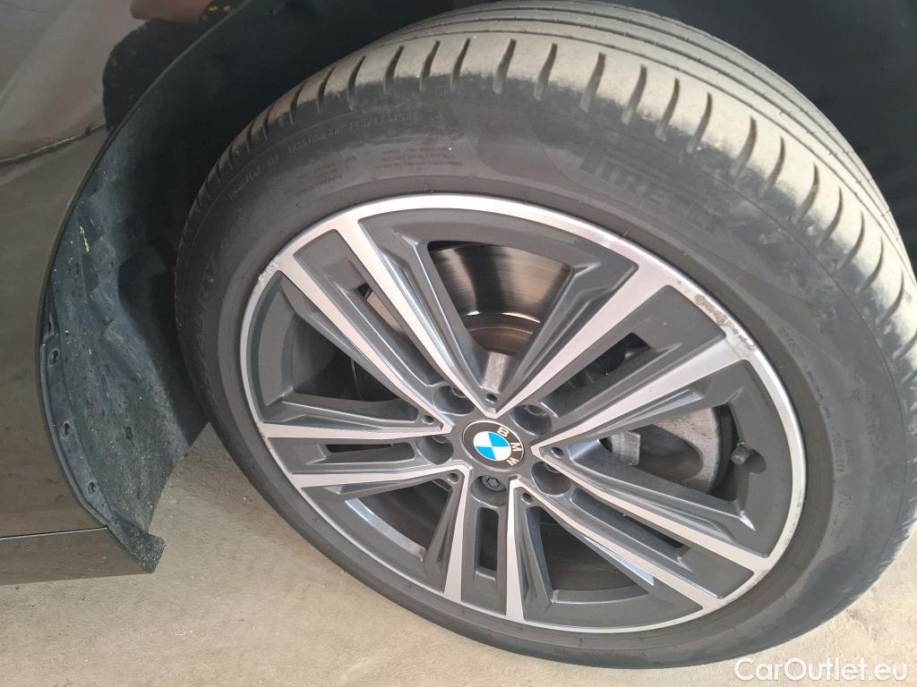  Bmw  Serie 2 BMW Série 2 Gran Coupé / 2019 / 4P / Berline 220D AUTO Business Design #12