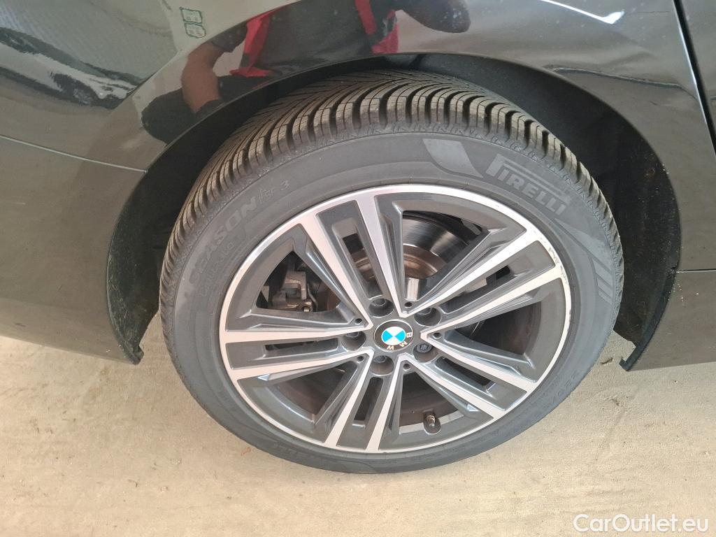  Bmw  Serie 2 BMW Série 2 Gran Coupé / 2019 / 4P / Berline 220D AUTO Business Design #21