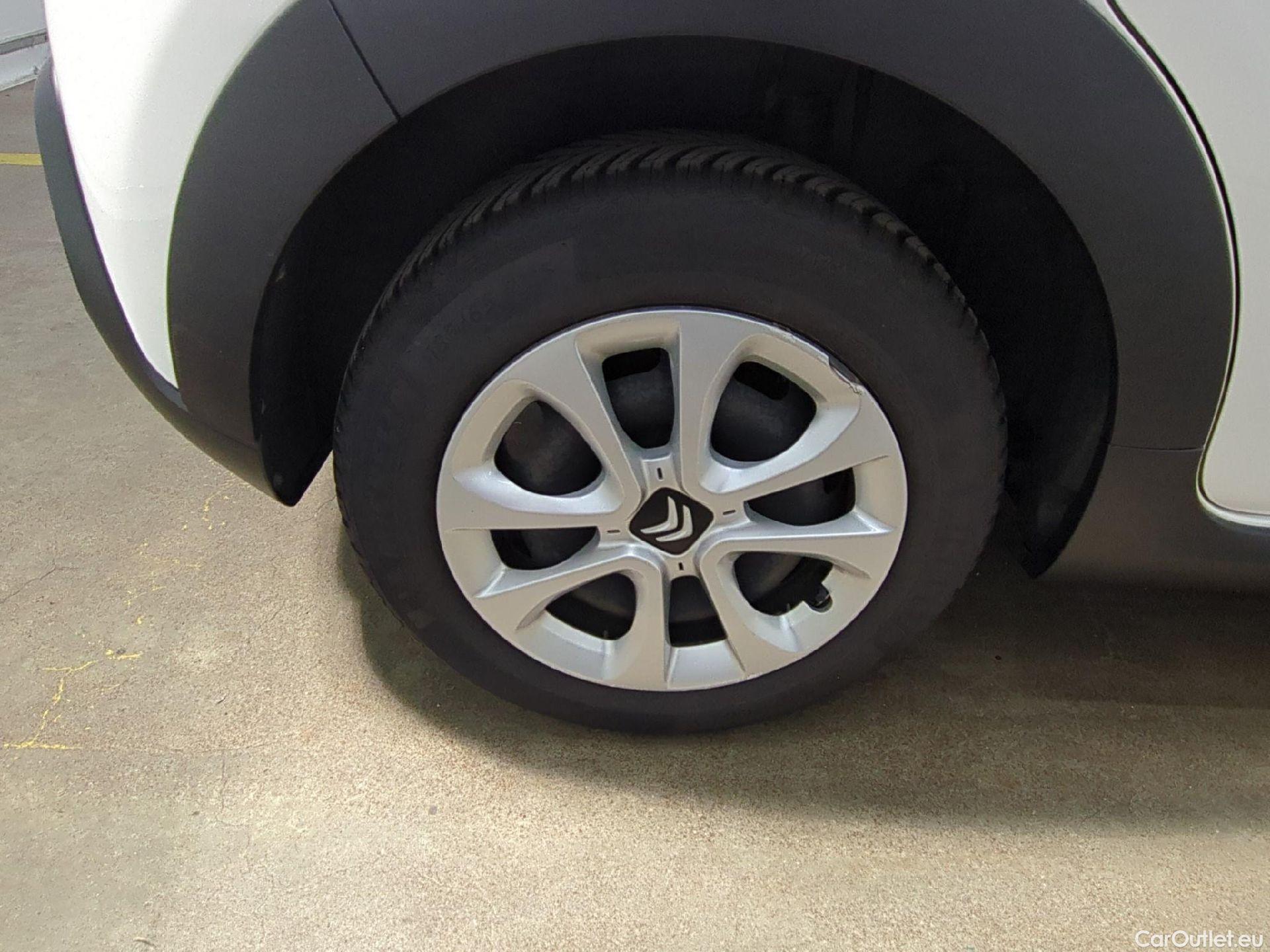  Citroen  C3 CITROEN  / 2016 / 5P / Berline PureTech 82 S&S BVM Feel Business #3