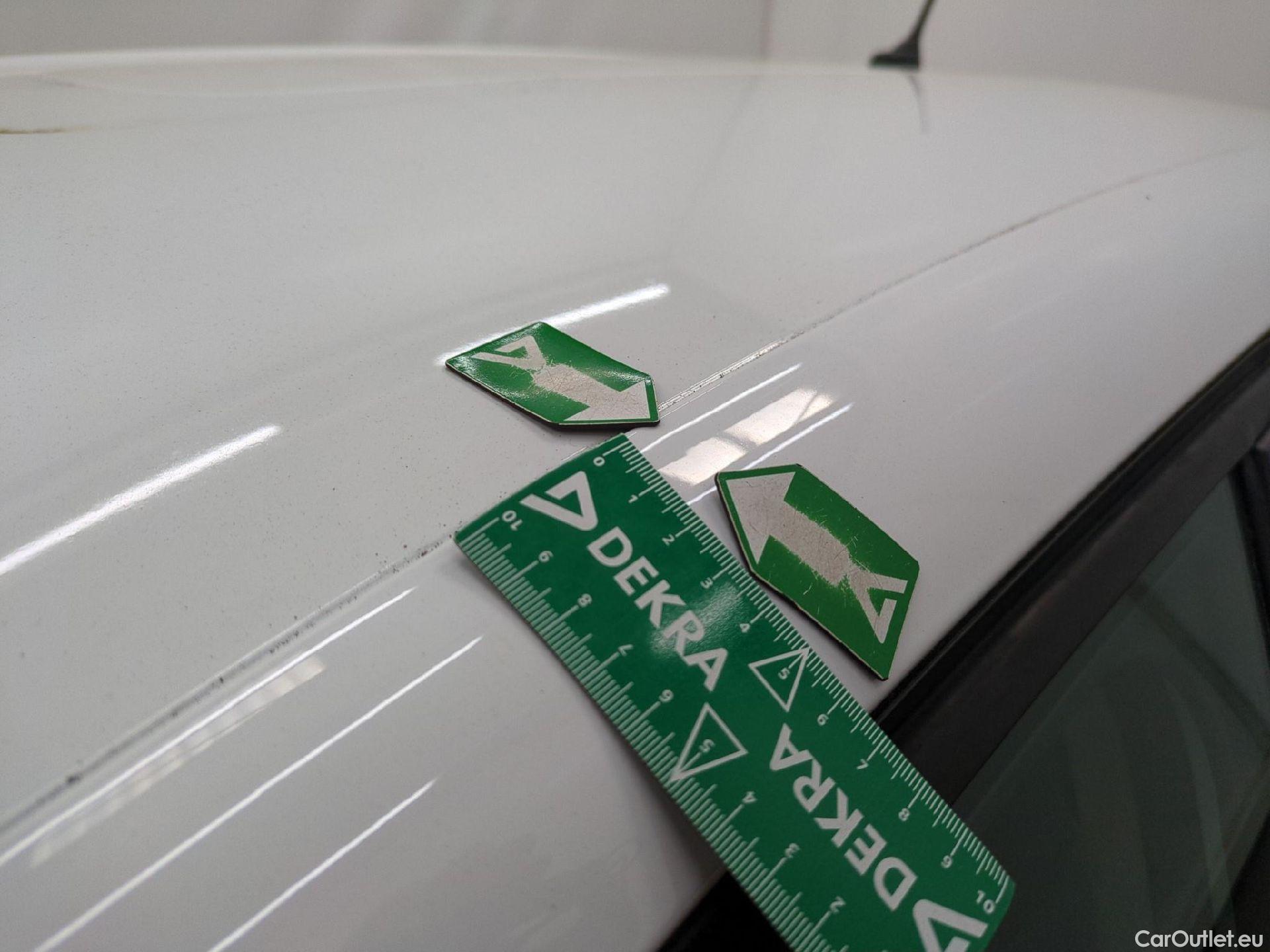  Citroen  C3 CITROEN  / 2016 / 5P / Berline PureTech 82 S&S BVM Feel Business #21