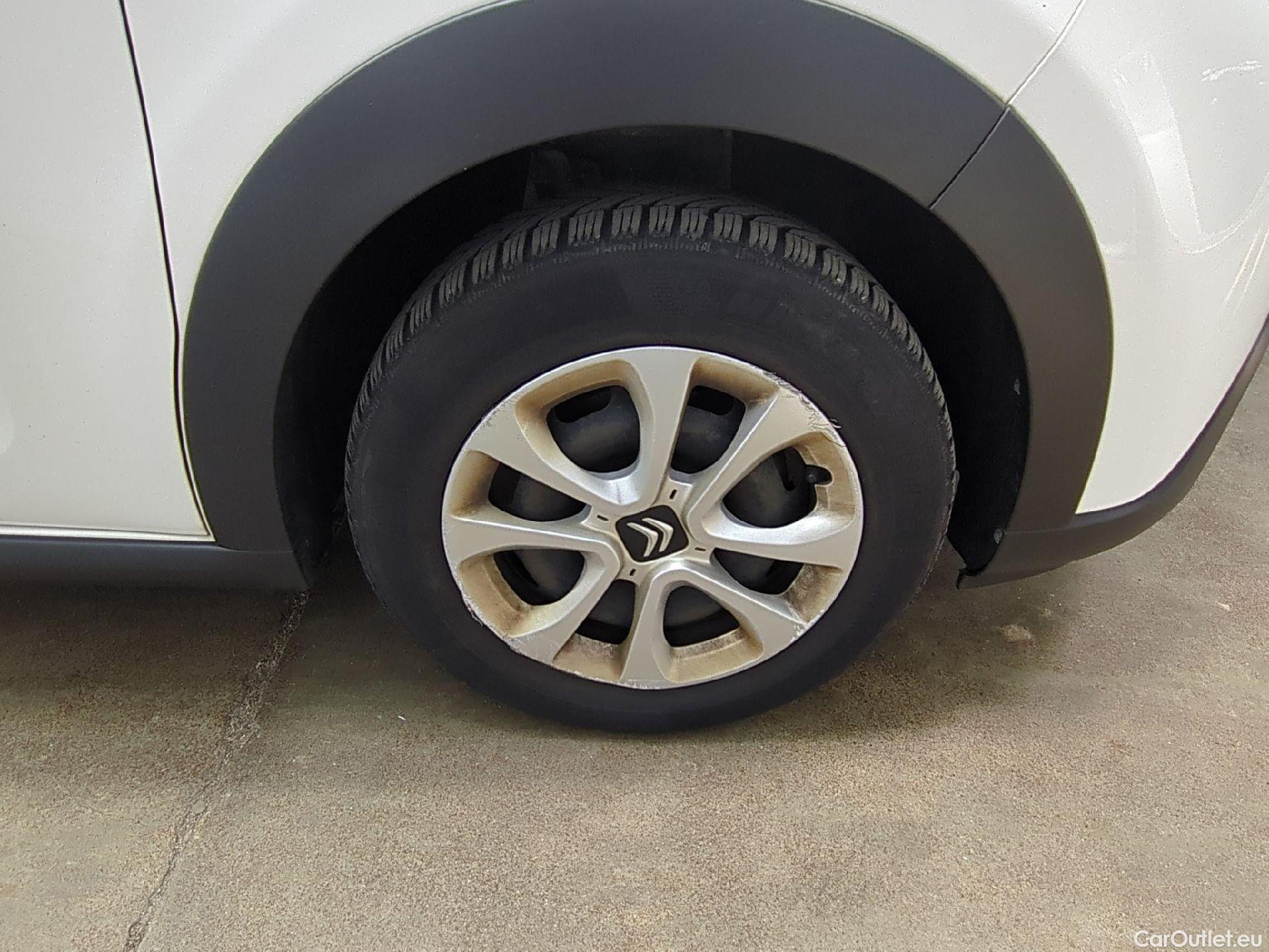  Citroen  C3 CITROEN  / 2016 / 5P / Berline PureTech 82 S&S BVM Feel Business #8