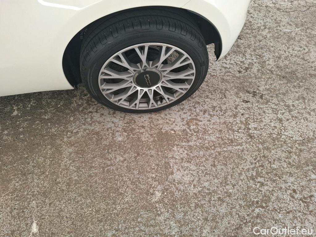  Fiat  500  Berline Club 0.9 TwinAir 85CV BVM5 E6 #3