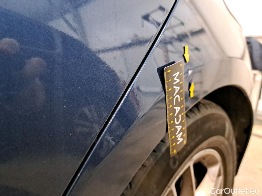  Mercedes  A-Klasse MERCEDES-BENZ Classe A 5p Berline A 180 d Business Line 7G-DCT #9