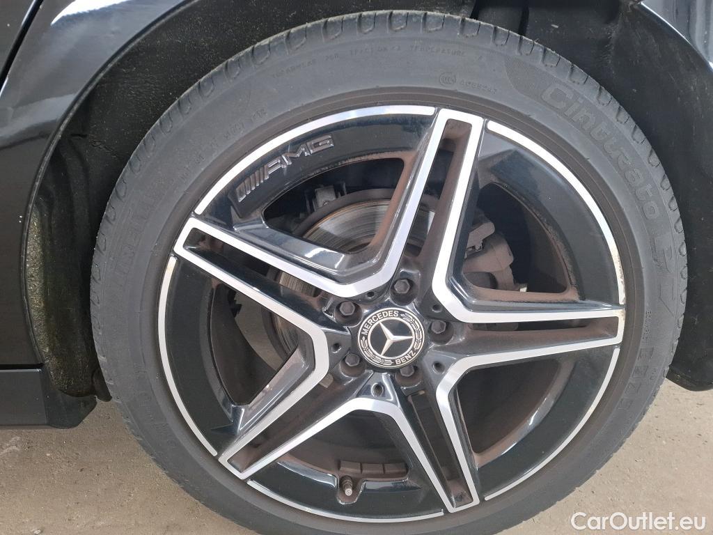  Mercedes  A-Klasse MERCEDES-BENZ Classe A 5p Berline A 200 d AMG Line 8G-DCT #17