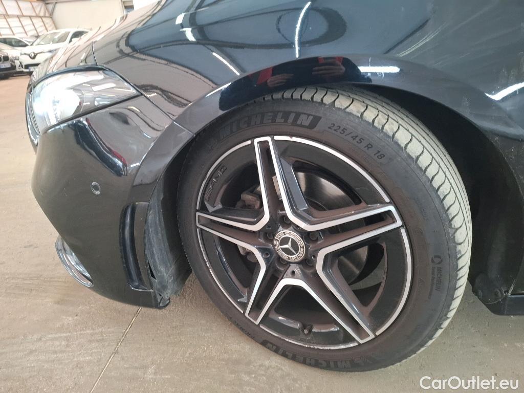  Mercedes  A-Klasse MERCEDES-BENZ Classe A 5p Berline A 200 d AMG Line 8G-DCT #31