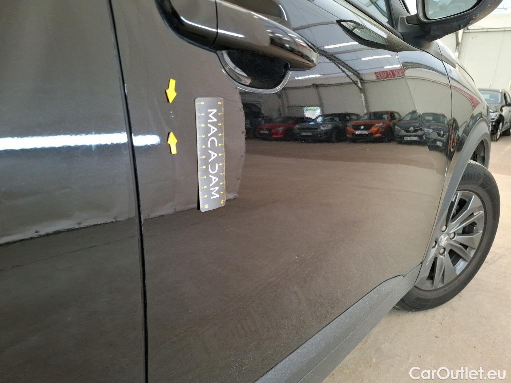  Peugeot  2008  Active Pack 1.2 PureTech 130CV BVA8 E6d #16