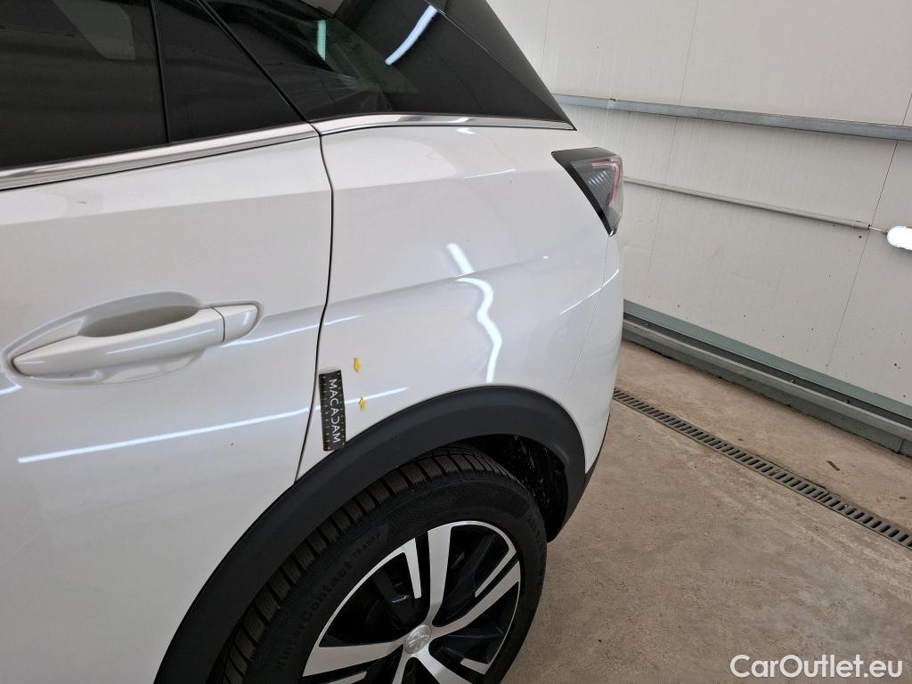  Peugeot  3008 PEUGEOT  / 2020 / 5P / SUV PureTech 130 S&S EAT8 GT #7