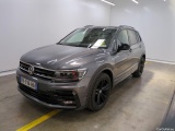  Volkswagen  Tiguan VOLKSWAGEN  / 2016 / 5P / SUV 2.0 TDI 150 DSG7 Black R-Line(SP) 