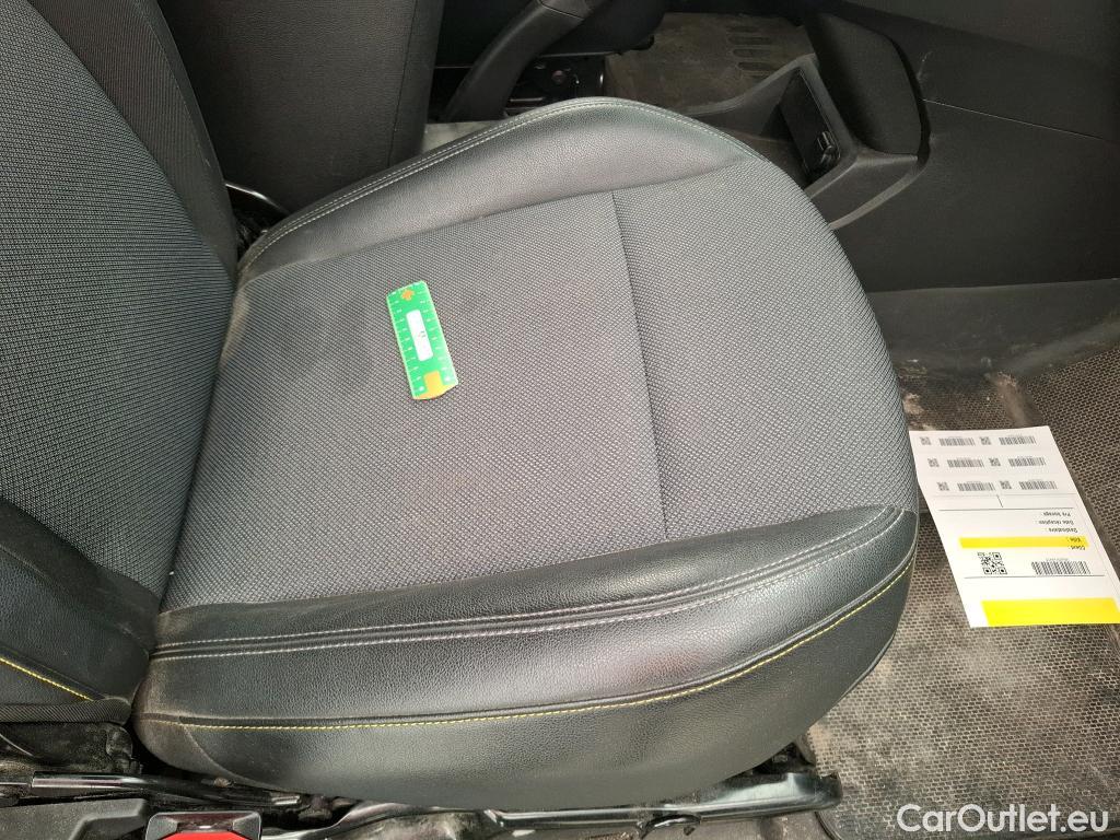  Renault  Kangoo RENAULT  / 2021 / 4P / Fourgonnette Extra - Blue dCi95 Sésame Ouvre Toi #24