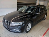  Volkswagen  Passat VARIANT 2.0 TDI SCR DSG  8 