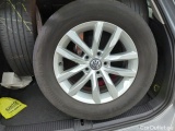  Volkswagen  Passat VARIANT 2.0 TDI SCR DSG  16 #36